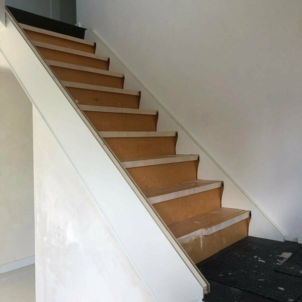 RVS balustrade met moderne Z trap zwart Hedel den Bosch 's-Hertogenbosch Rosmalen.jpg