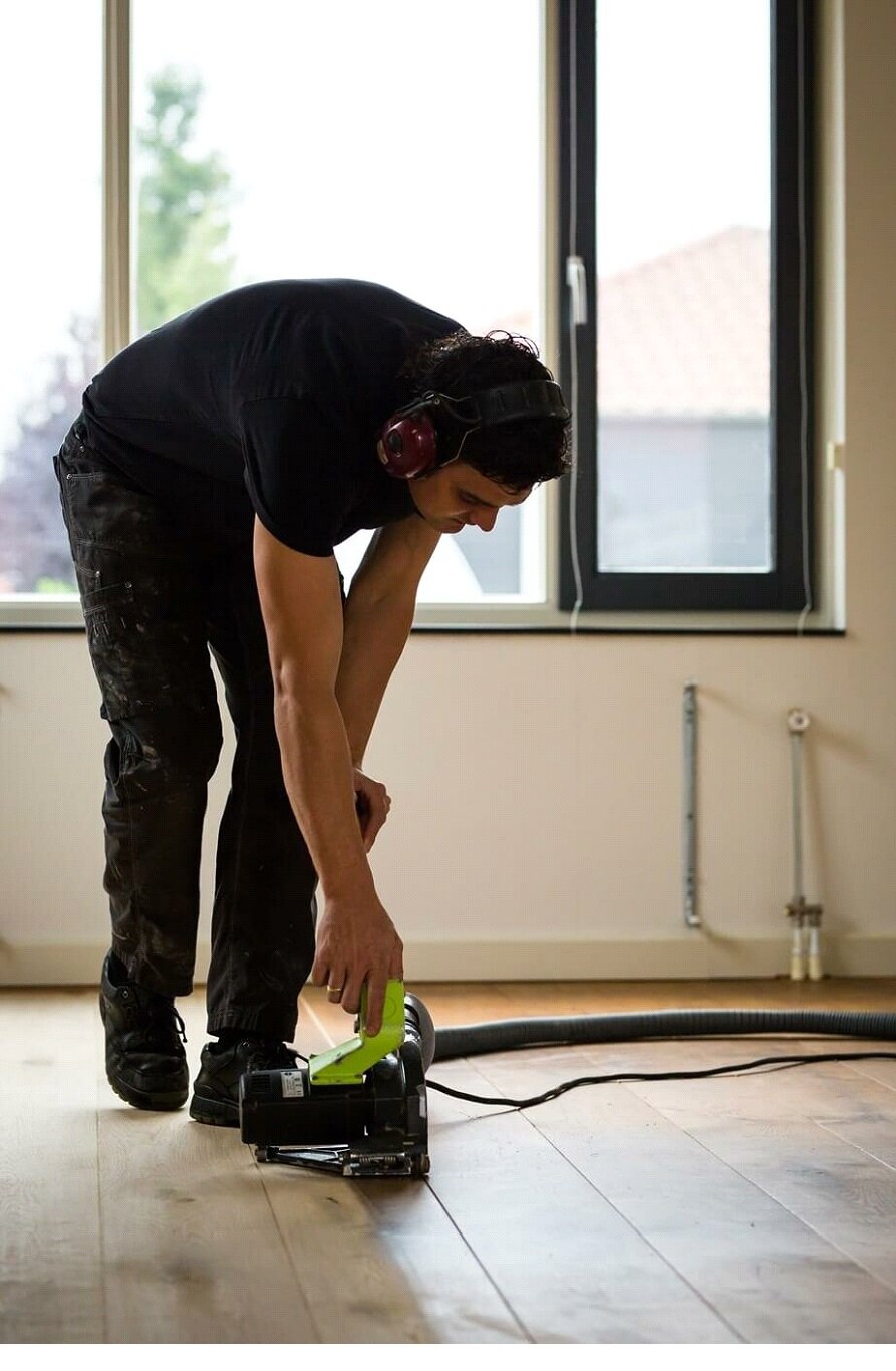 v-groef uitfrezen Bas van Genderen.jpg