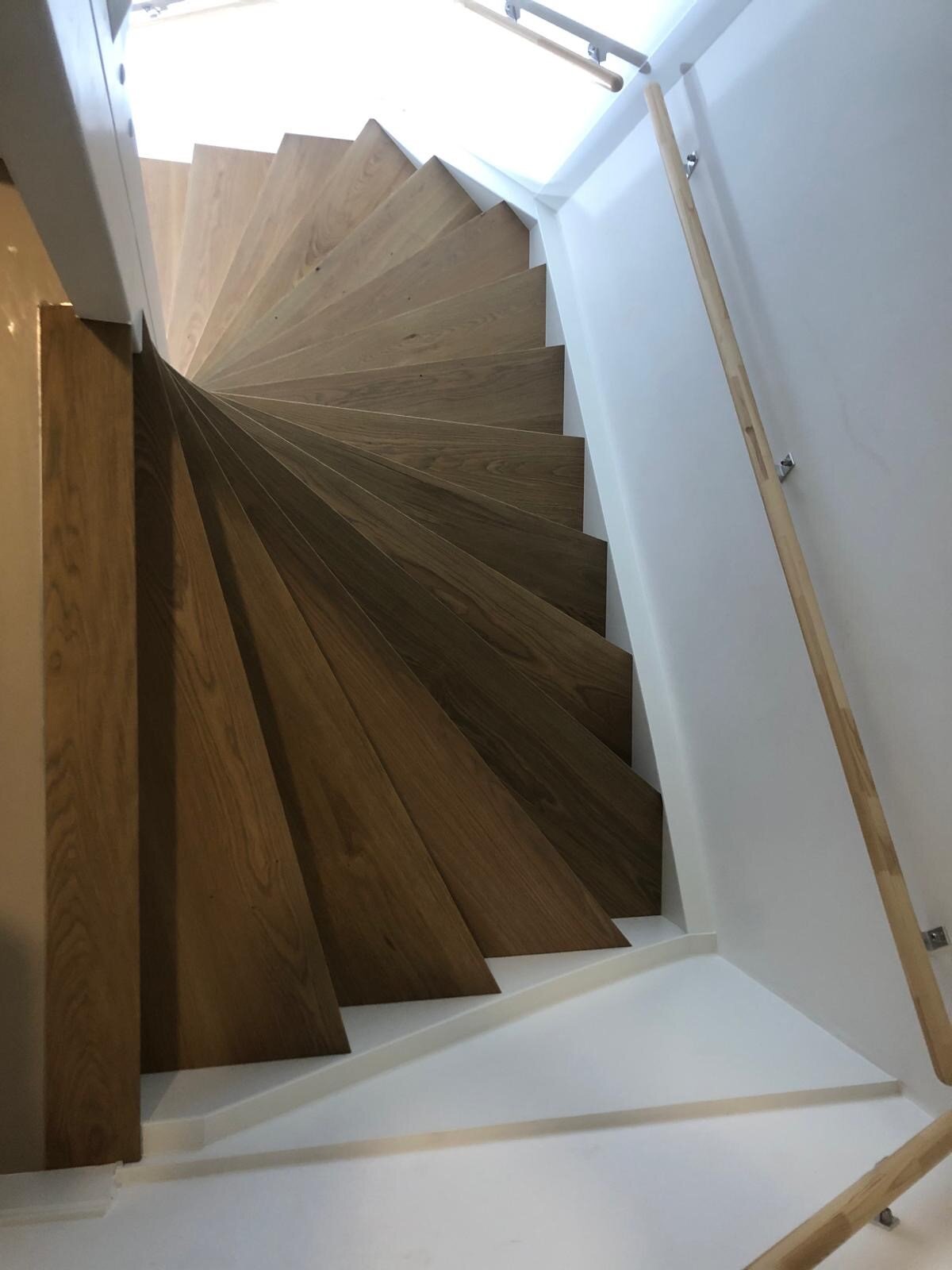 Eikenhouten Z-traprenovatie, bloktrap, Z-trap, Den Bosch, 's-Hertogenbosch, Rosmalen.jpg