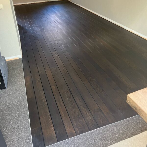 Vergeeld eiken vloer schuren en donker oliën in den Bosch, 's-Hertogenbosch, Rosmalen.jpg