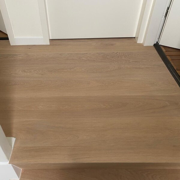 Eiken Z-traprenovatie in Wijk en Aalburg.jpg