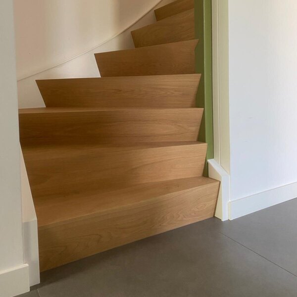 Design eiken traprenovatie met Z-overzettreden, bloktrap, Z-overzettreden, houten traprenovatie