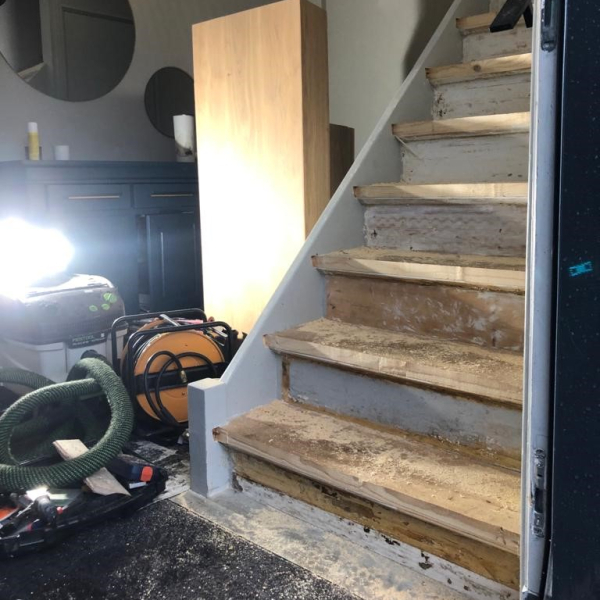 Eiken Z-overzettreden Z-trap in Den Bosch, modern, naturel eiken.jpg