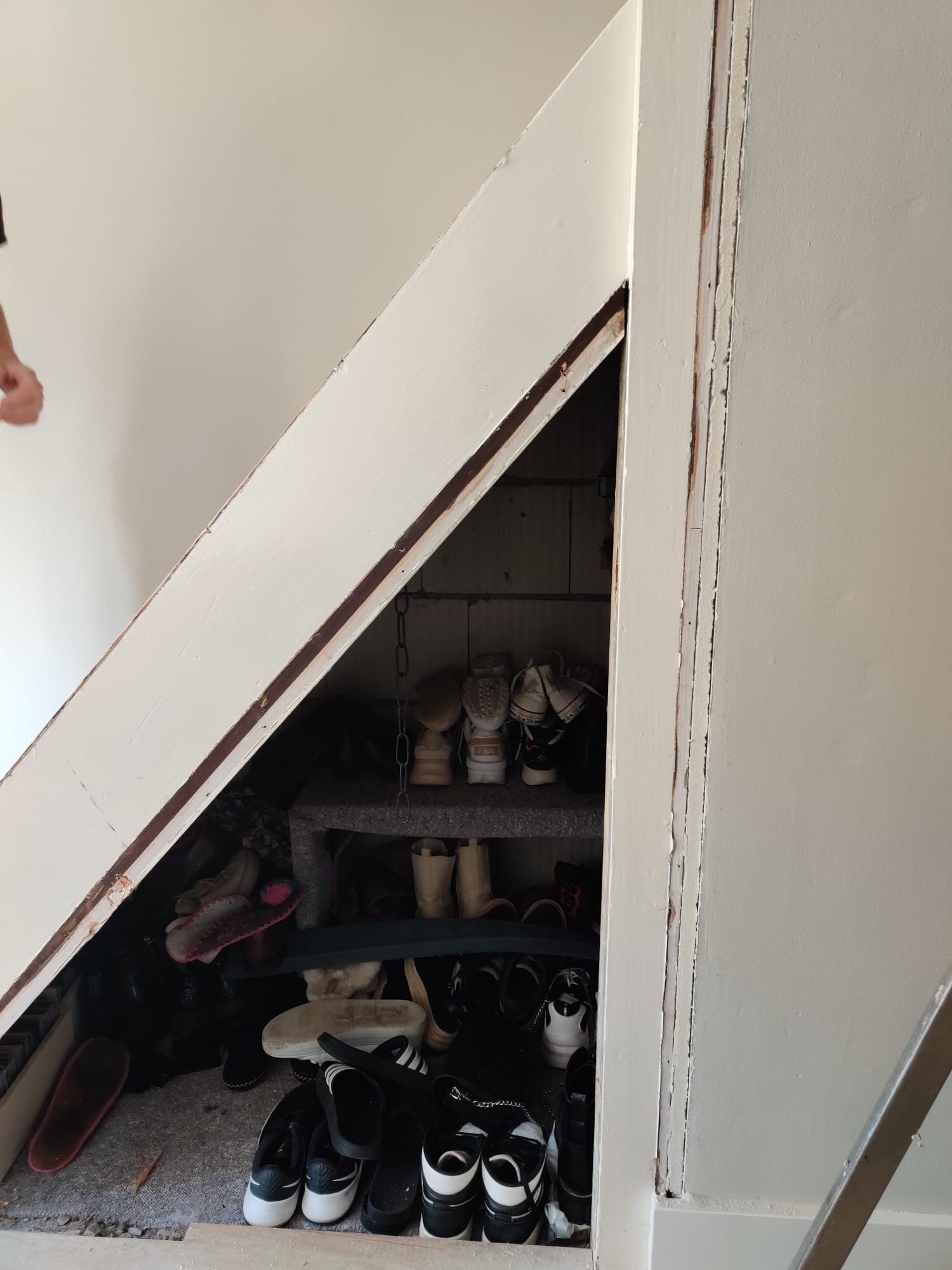 Trapkast en traprenovatie zwart eiken Zaltbommel Den Bosch balustrade Den Bosch.jpg