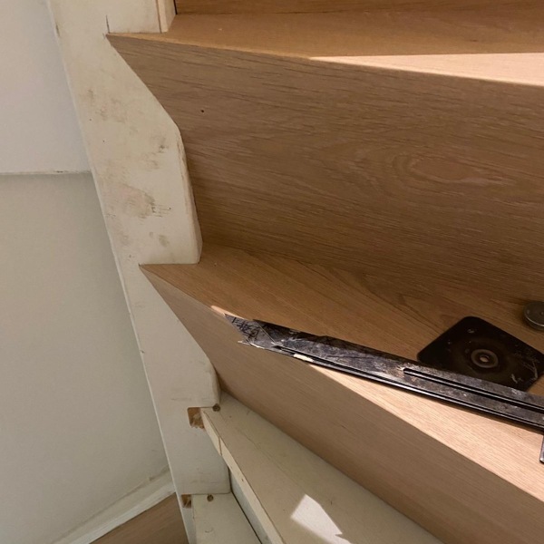 Eiken Z-trap, traprenovatie, bloktrap, eiken boom, Vught.JPG