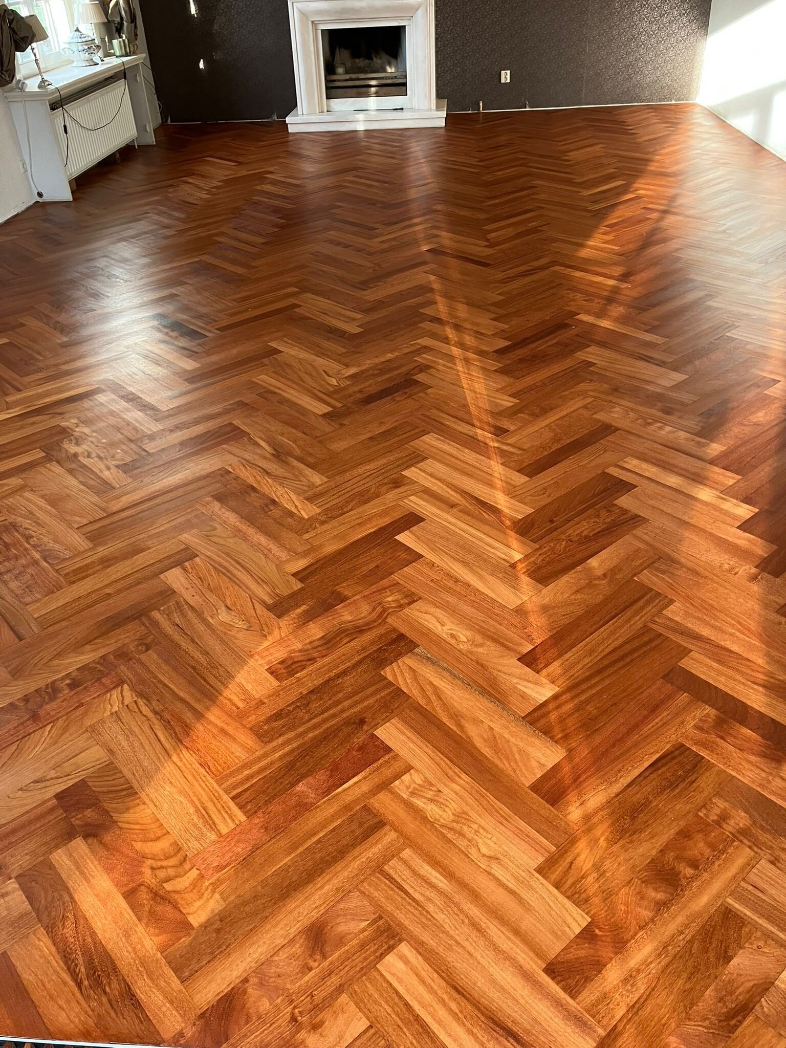 Hardhouten visgraat vloer schuren en oliën, parketvloer behandelen, Vught, Den Bosch, 's-Hertogenbosch.jpg