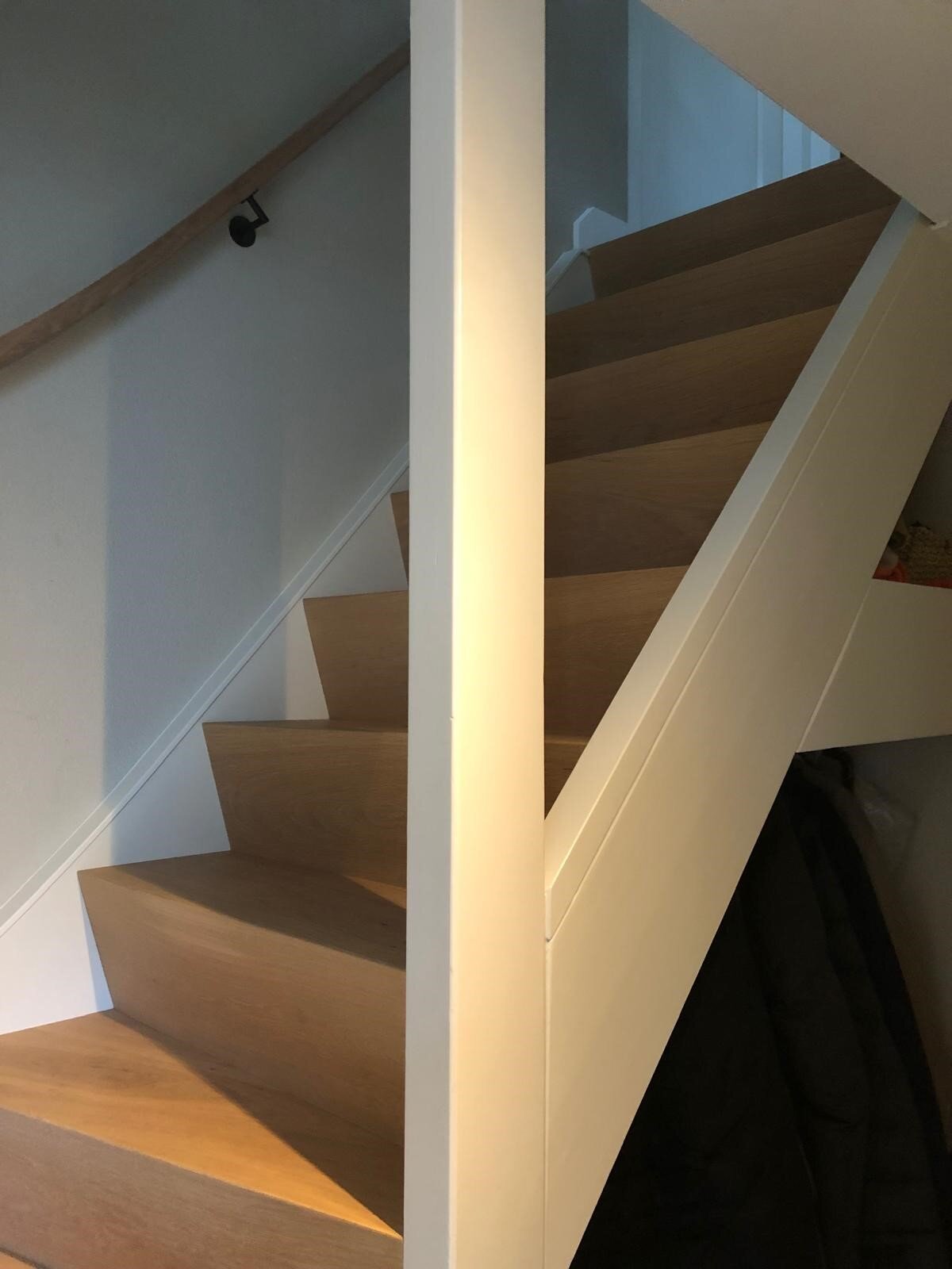 Eiken traprenovatie, unieke traprenovatie, Z-trap, Naturel eiken,.jpg