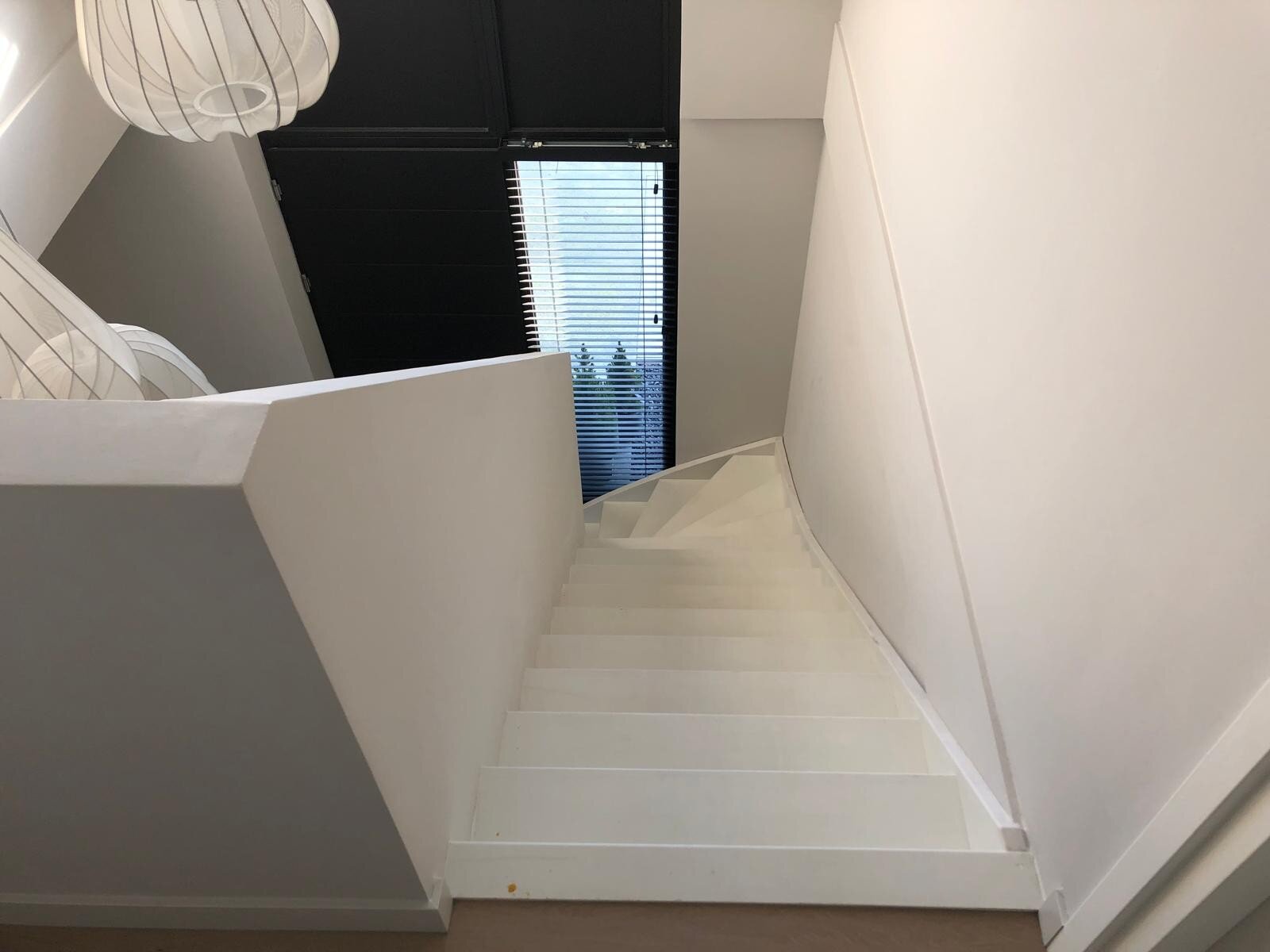 Z-trap met vide, traprenovatie met eiken, moderne traprenovatie, Z-trap, bloktrap, bloktreden.jpg