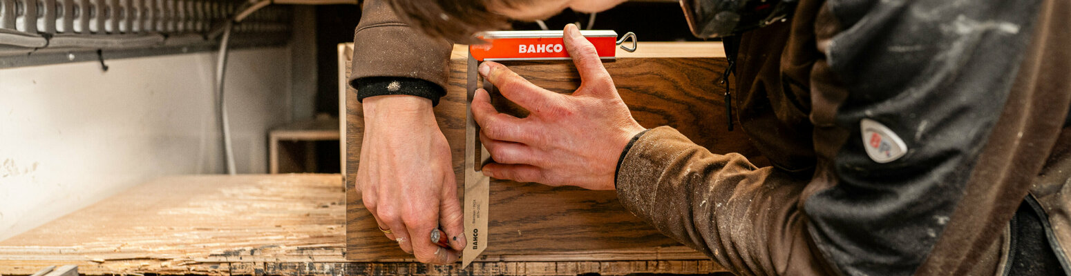 Eiken bloktrap door traprenovatie.jpg