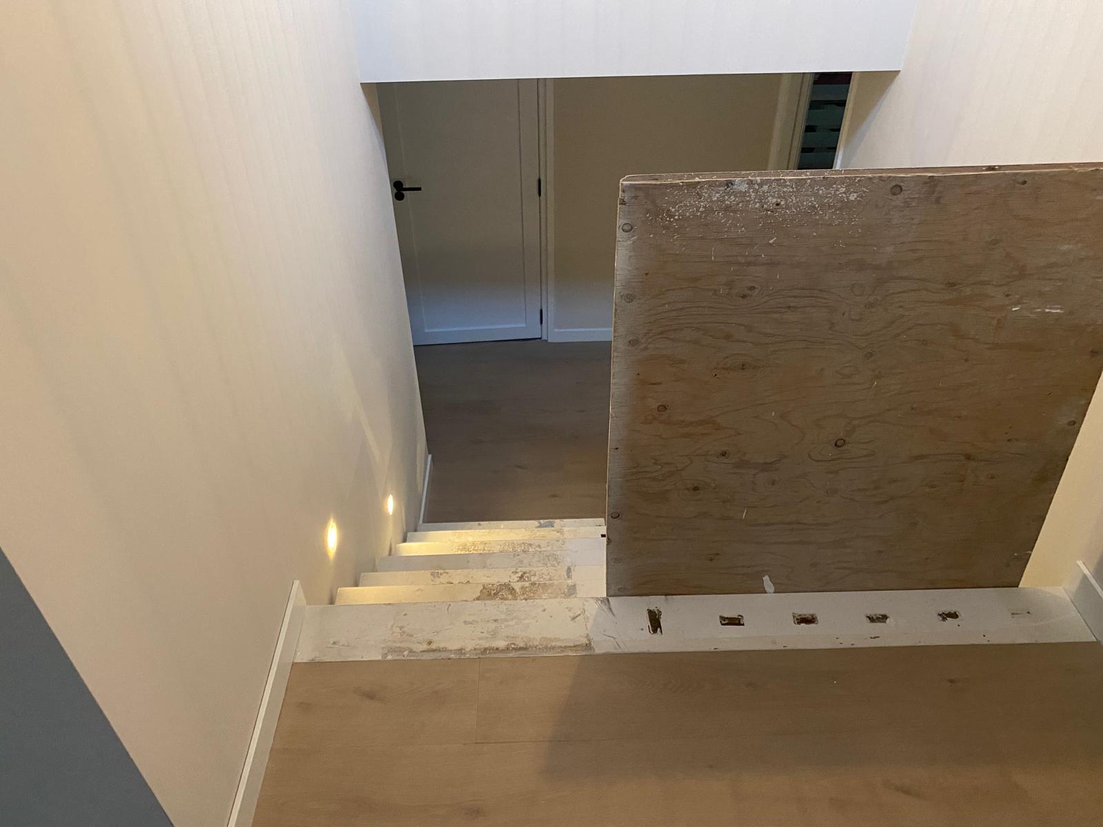 Eiken traprenovatie, Z-trap, bloktrap, open trap, dichte trap, design traprenovatie, eikenhoute Den Bosch, Rosmalen, Drunen, Vlijmen, Waalwijk.JPG