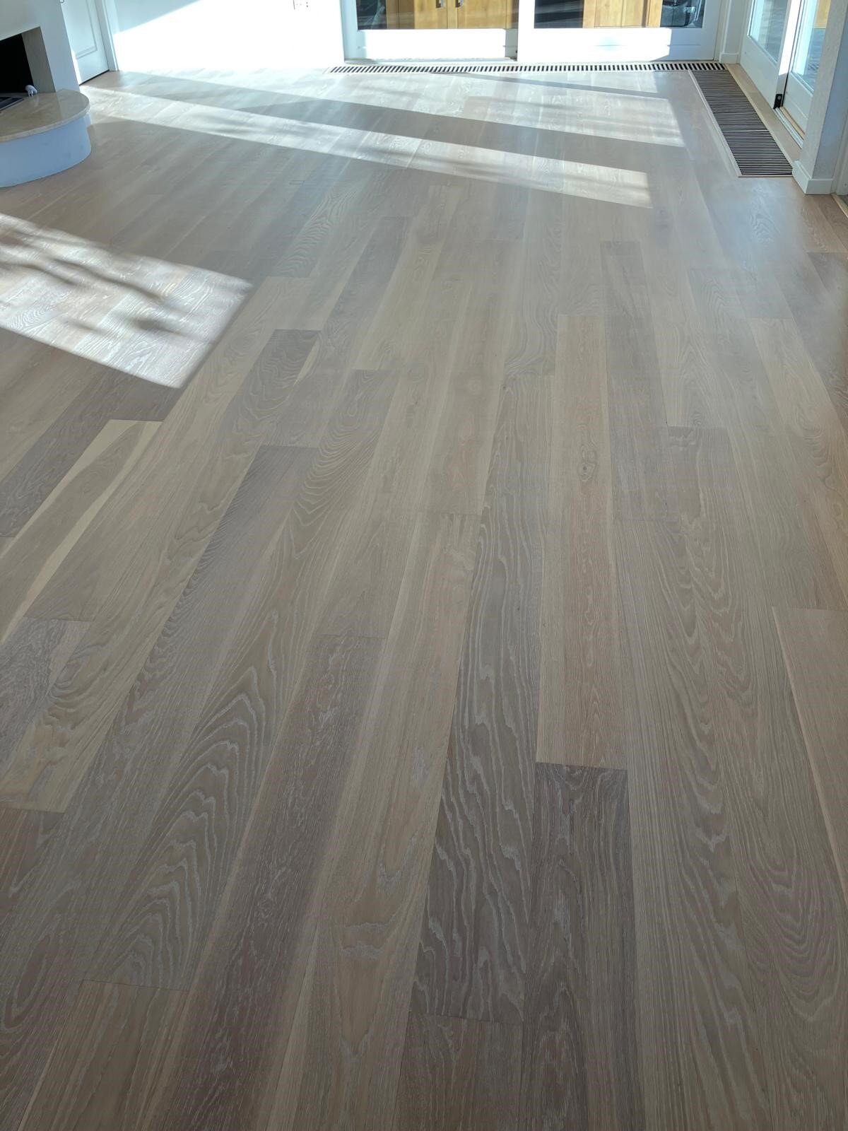 Noestvrije vloer schuren en lichter maken in Rosmalen Den Bosch 's-Hertogenbosch Engelen Empel.jpg